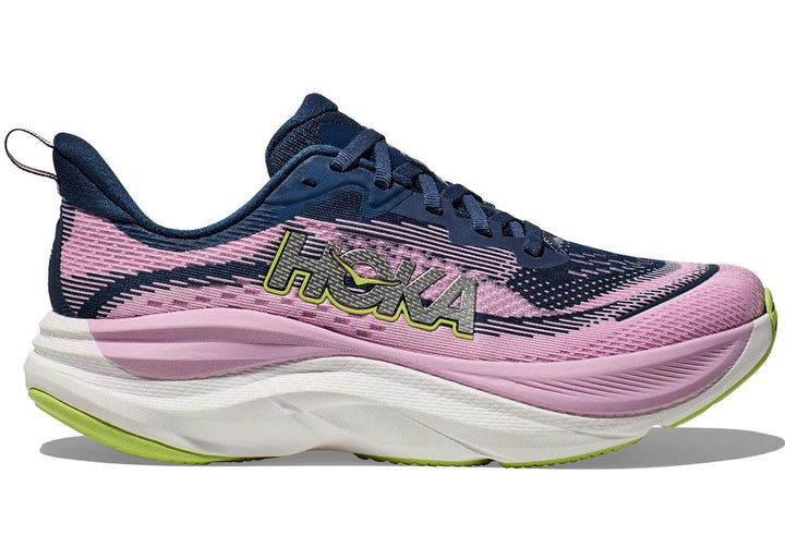 Hoka One One Skyflow