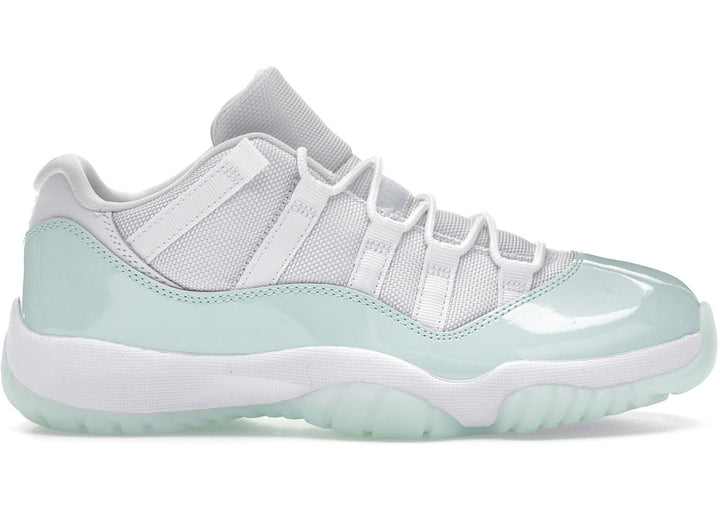 Jordan 11 Retro Low