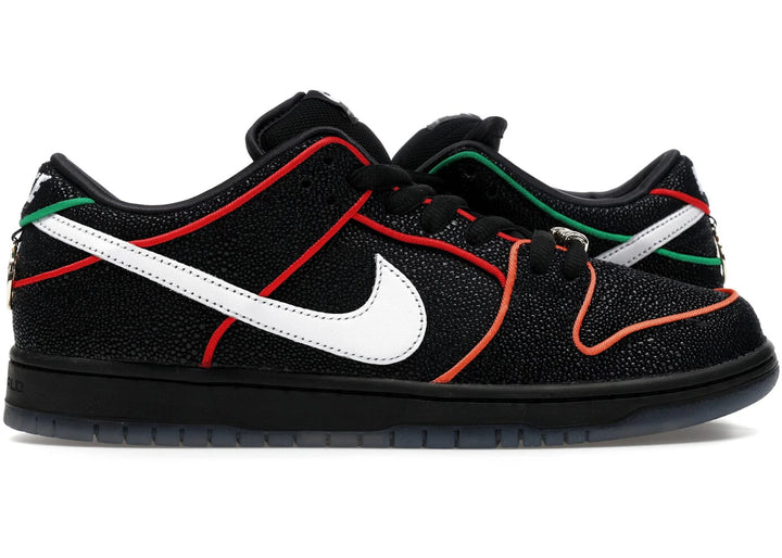 Nike SB Dunk Low