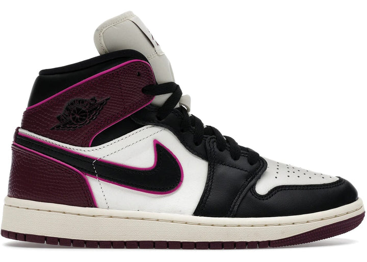 Jordan 1 Mid SE