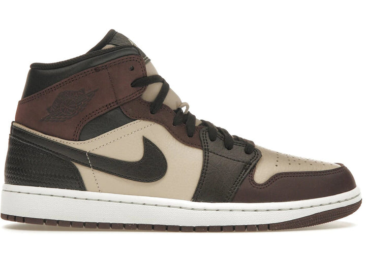 Jordan 1 Mid SE