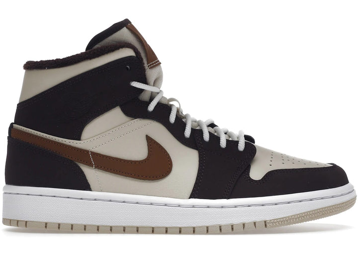 Jordan 1 Mid SE