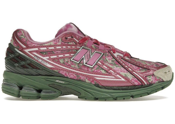 New Balance 1906R