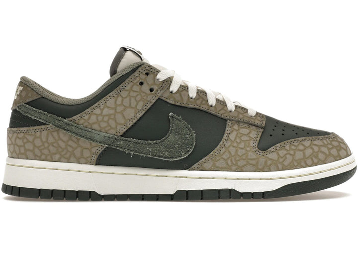 Nike Dunk Low PRM