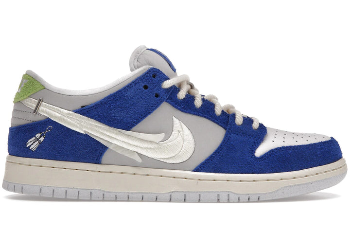 Nike SB Dunk Low Pro