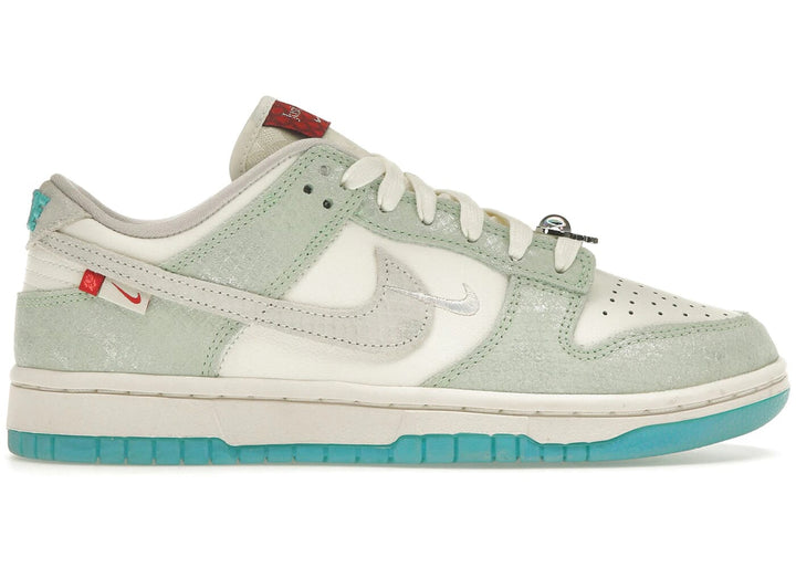 Nike Dunk Low LX