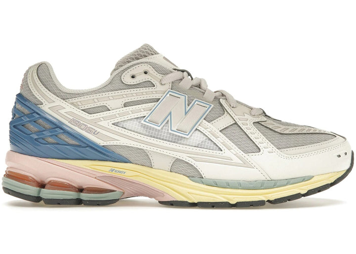 New Balance 1906U