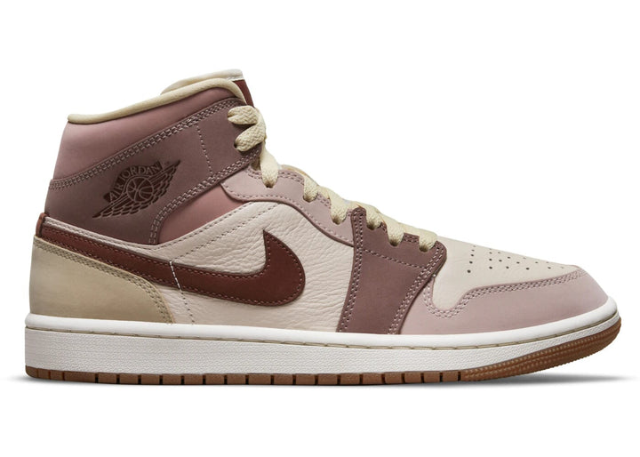 Jordan 1 Mid SE