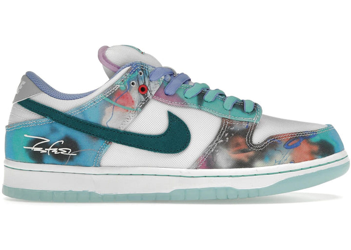 Nike SB Dunk Low