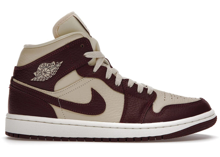 Jordan 1 Mid SE
