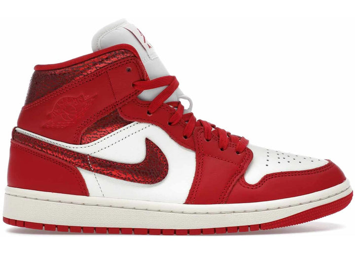 Jordan 1 Mid SE